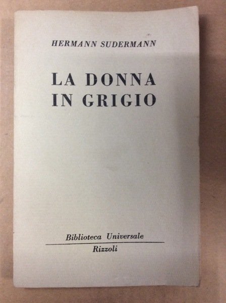 LA DONNA IN GRIGIO.