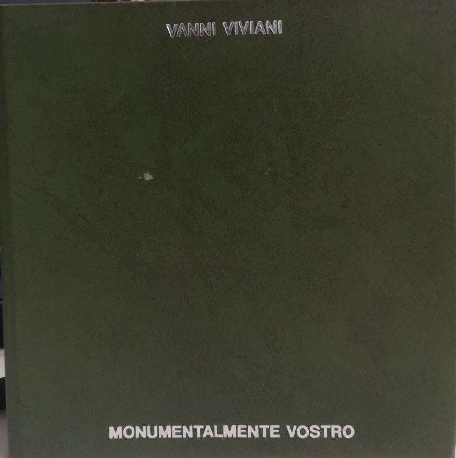 MONUMENTALMENTE VOSTRO.