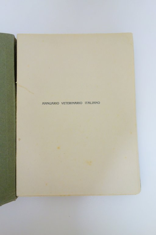 ANNUARIO VETERINARIO ITALIANO BARTOLUCCI 1922-1927 ISTITUTO SIEROTERAPICO 2 VOLL