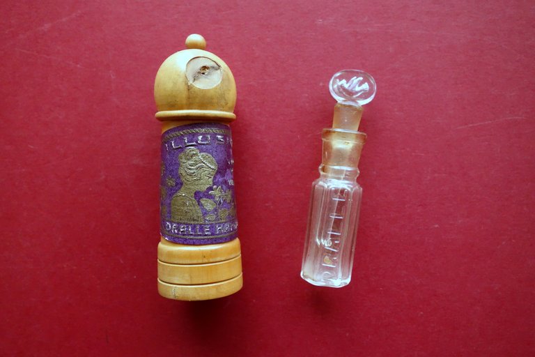 Boccetta di Profumo Dralle Parfumeur Illusion de Violette Parigi Amburgo …