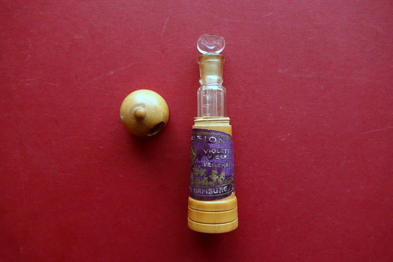 Boccetta di Profumo Dralle Parfumeur Illusion de Violette Parigi Amburgo …