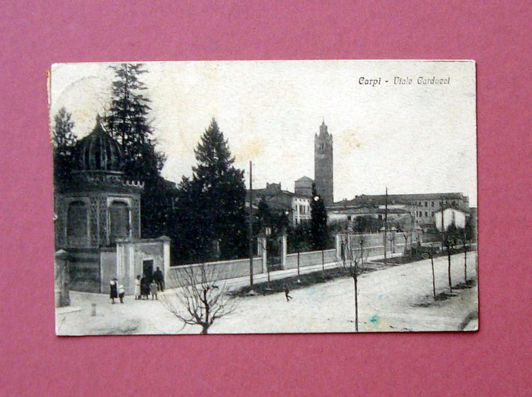 Cartolina Carpi Viale Carducci animata viaggiata 1912