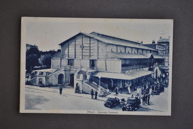 Cartolina Istria Pola Pula Mercato Centrale Automobili Animata 1940