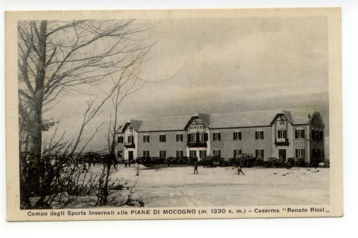 Cartolina Piane di Mocogno Caserma Renato Ricci 1930 viaggiata Modena