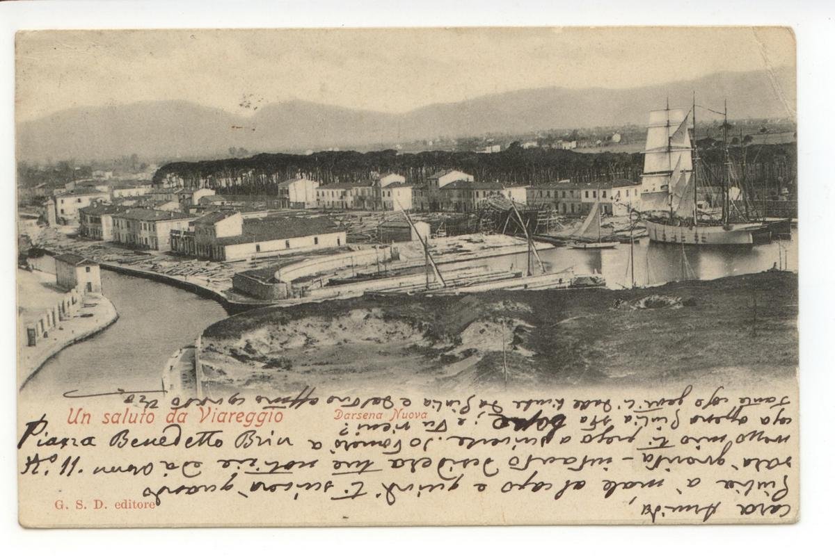 Cartolina Un saluto da Viareggio Darsena Nuova viaggiata 1902 Lucca