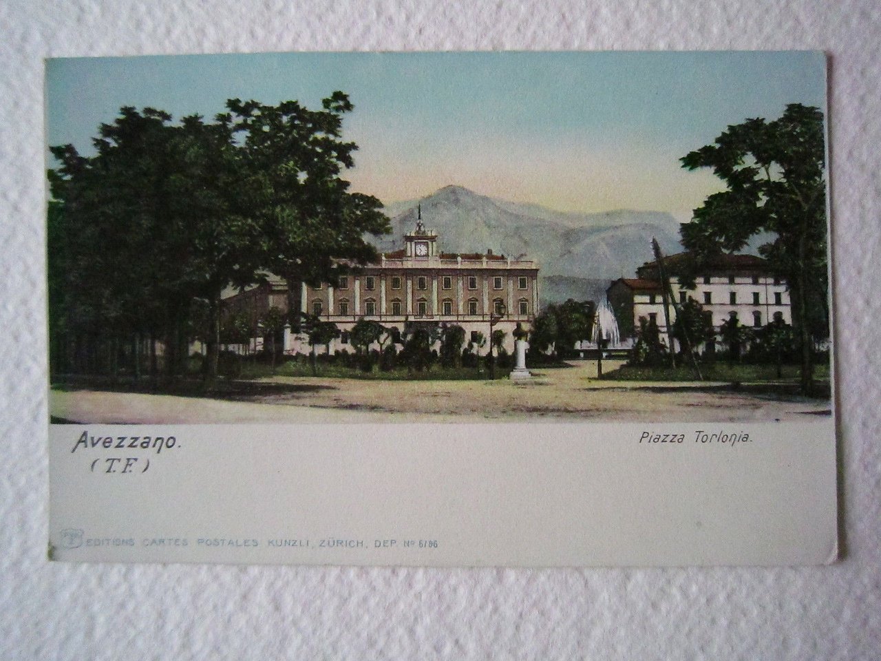 Cartoline Locale Abruzzo Avezzano L'Aquila Piazza Torlonia primo '900