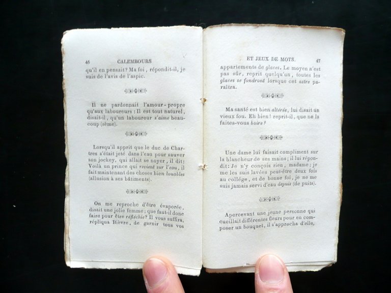 DESCISEAUX RECUEIL DE CHARADES ET D'ENIGMES EXTRAITES DES AUTEURS DELARUE …