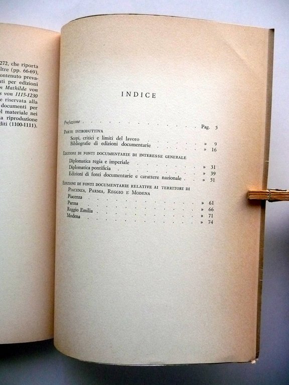 E. Falconi Bibliografia delle Fonti Documentarie Medievali Mucchi Modena 1965