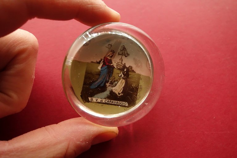 Fermacarte Beata Vergine di Caravaggio Vetro Inserti in Madreperla Primo … | Immagine Gallery 3