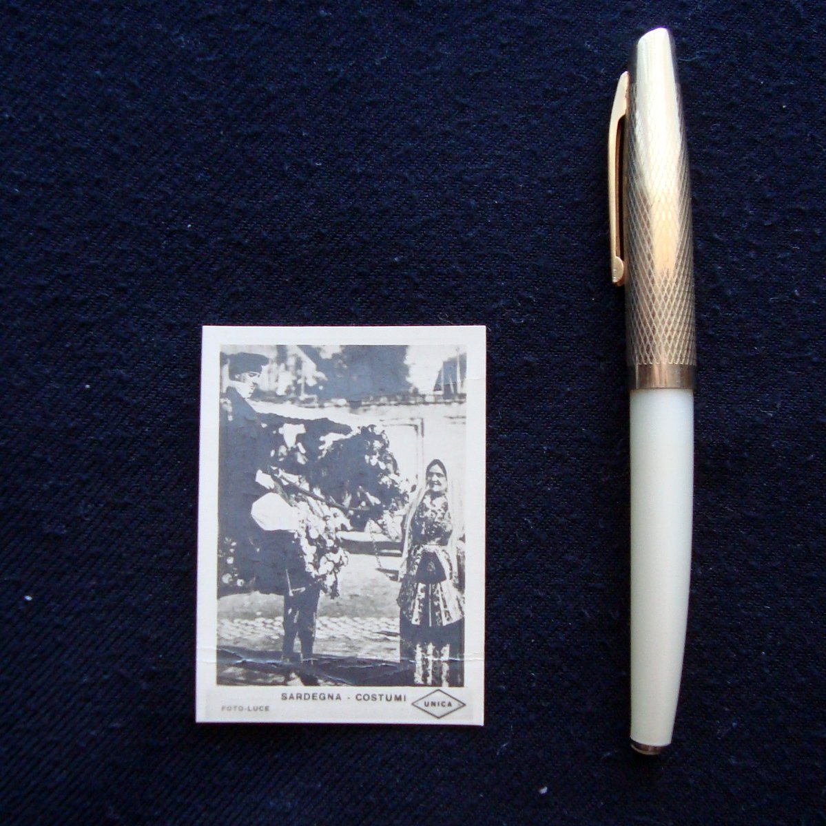 Figurina Unica Costumi Italiani Sardegna n 19 Foto Luce