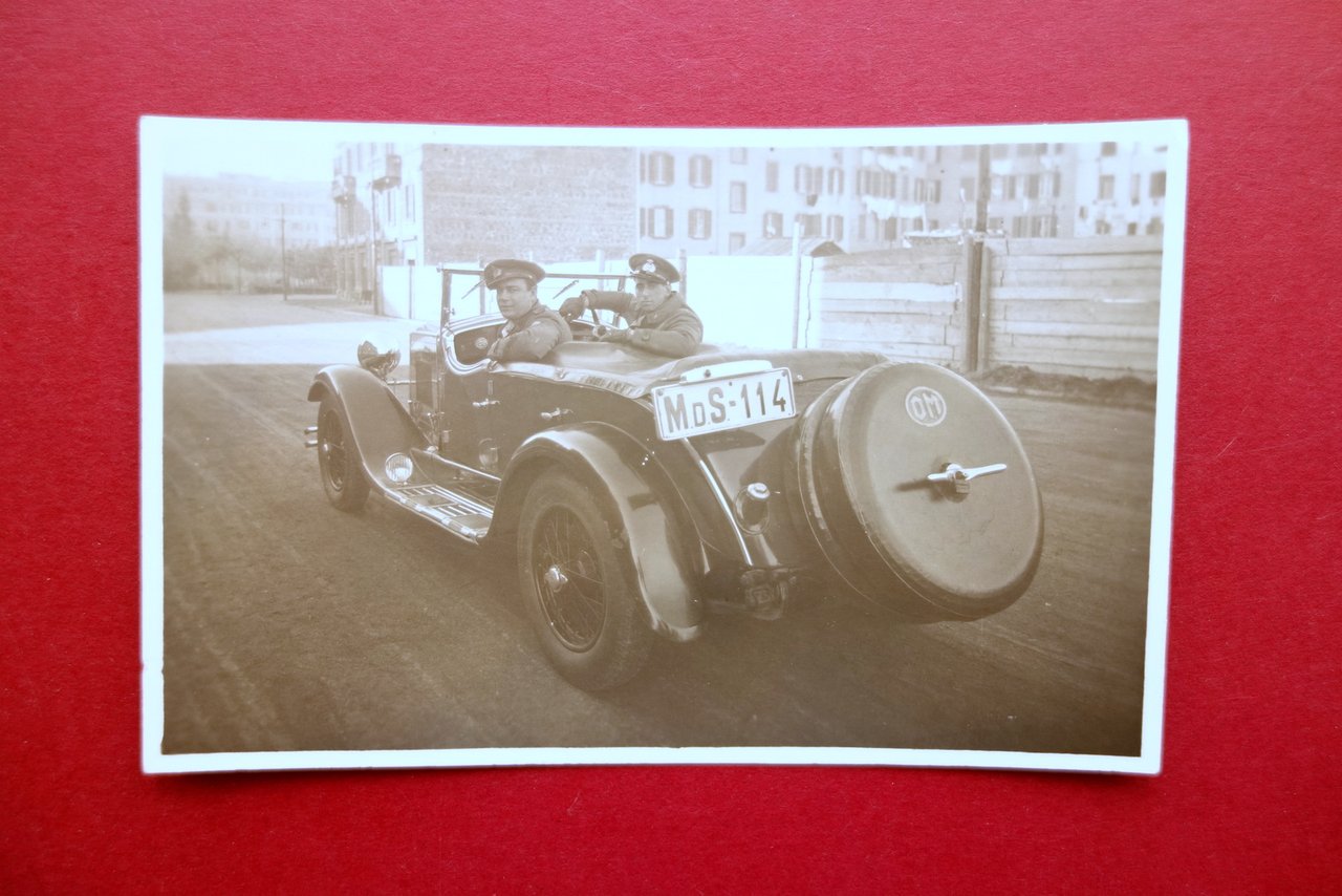 Fotocartolina Originale Automobile d'Epoca Auto Modello OM Anni '30 Animata