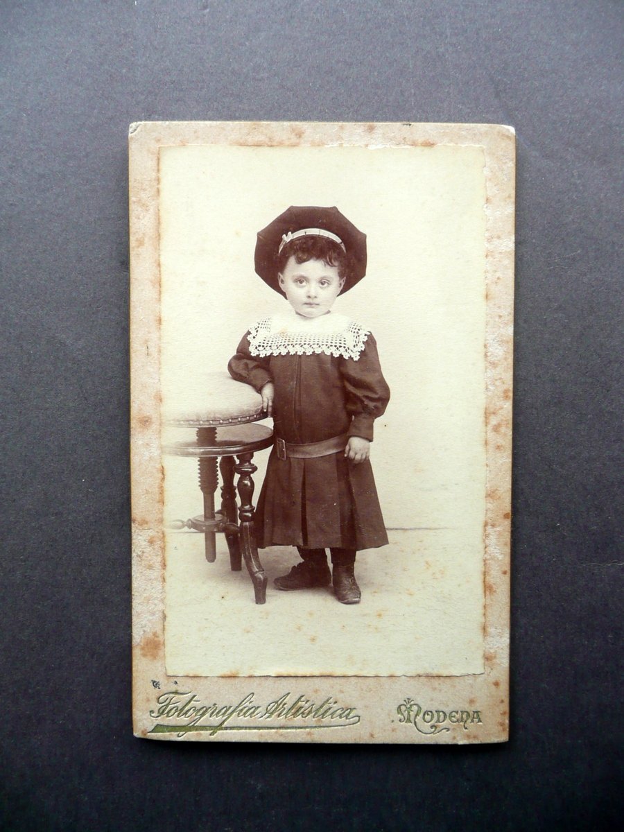 Fotografia Artistica Contrada Castellero Modena Primo Novecento Bambina Costume | Immagine principale