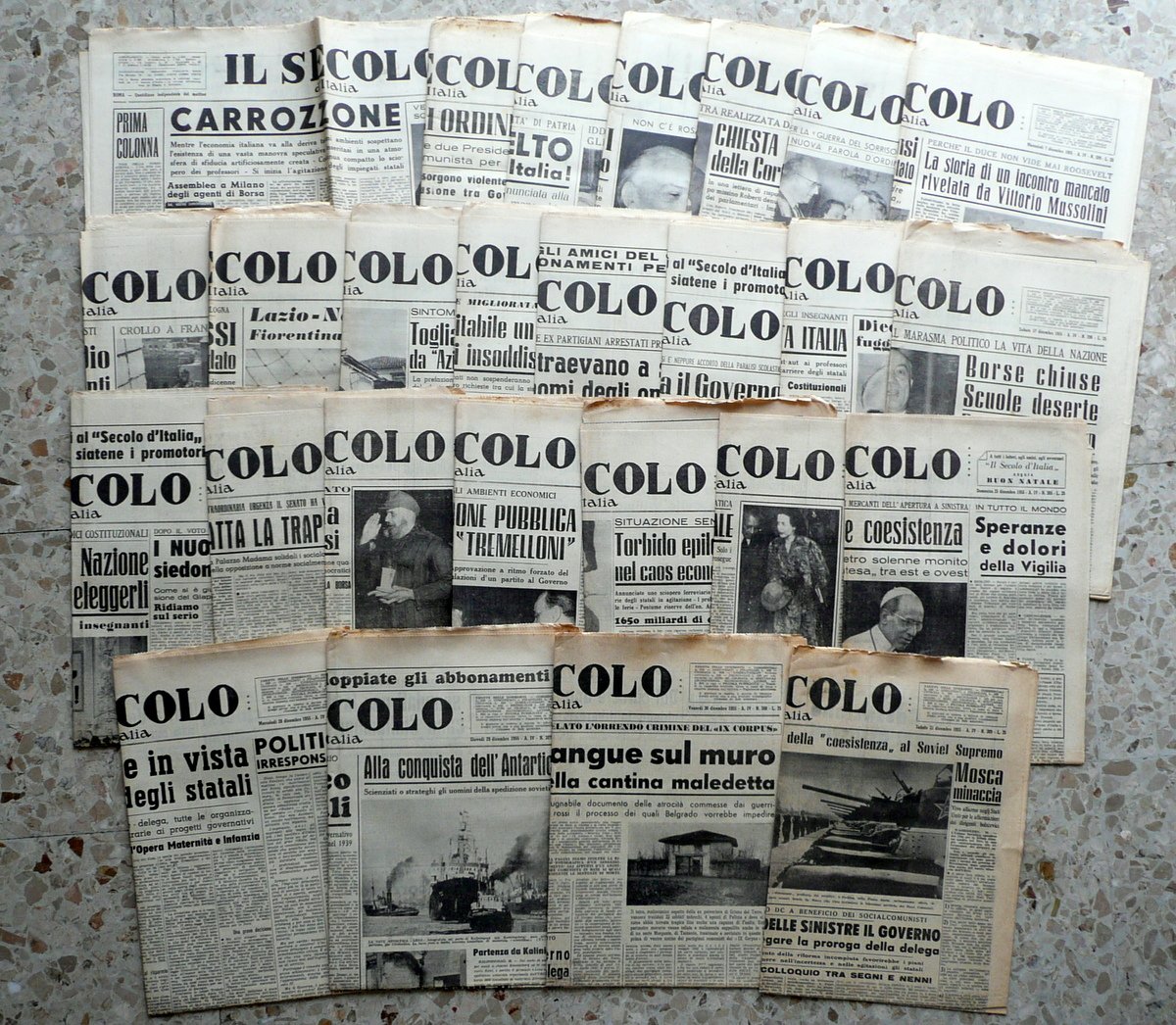 Il Secolo d'Italia Mese di Dicembre Completo Numeri 284-309 1955 …