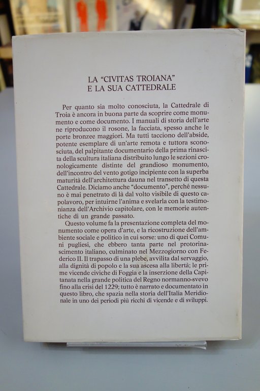 LA CIVITAS TROIANA E LA SUA CATTEDRALE DE SANTIS 84 …