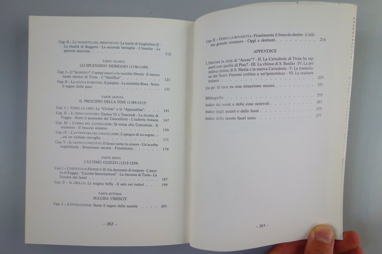 LA CIVITAS TROIANA E LA SUA CATTEDRALE DE SANTIS 84 …