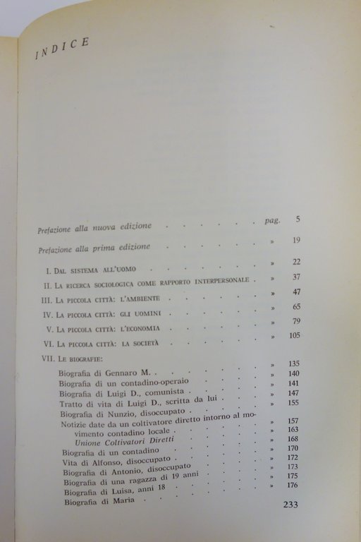 LA PICCOLA CITTA' FERRAROTTI DATI COMUNITA' ITALIA MERIDIONE LIGUORI 1973 … | Immagine Gallery 4