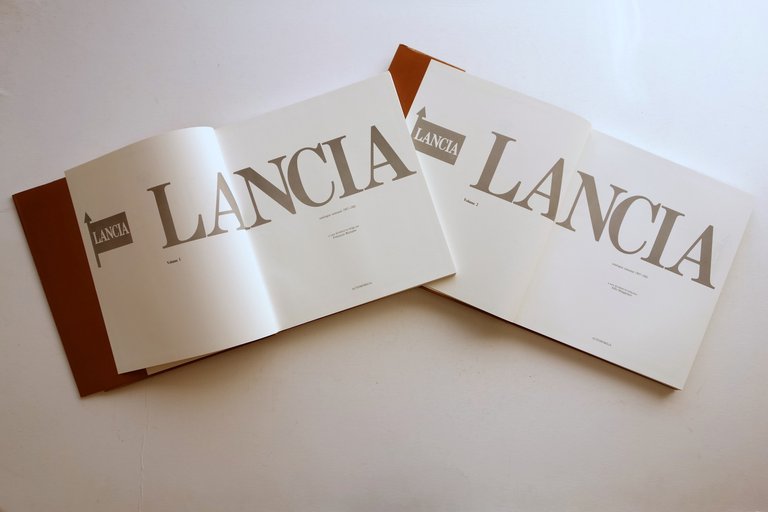 Lancia Catalogo Ragionato 1907-82 a cura di Ferruccio BernabÚ Automobilia …