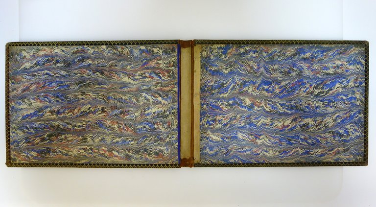 Legatura d'Epoca per Album in Piena Pelle Finemente Decorata 1880 …