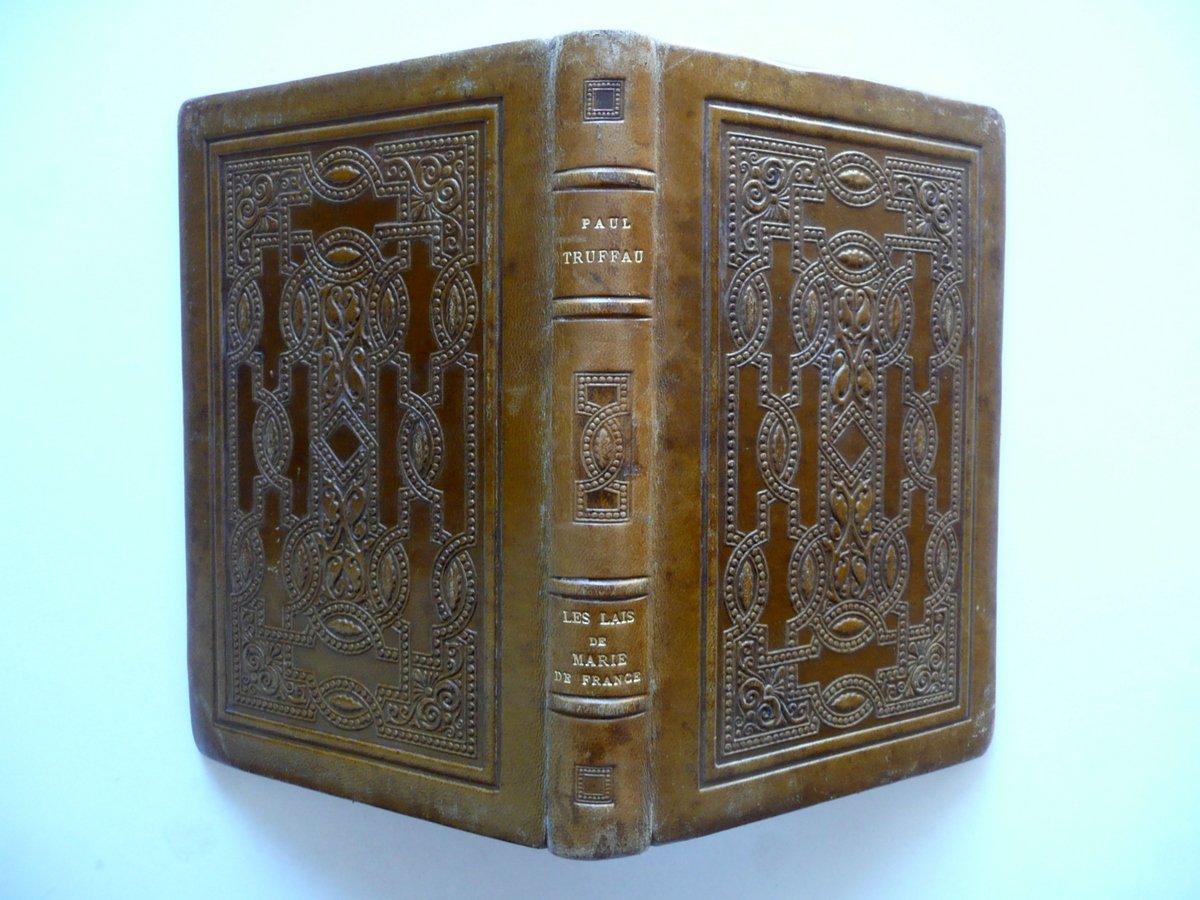 Les Lais de Marie de France par Paul Tuffrau Edition …