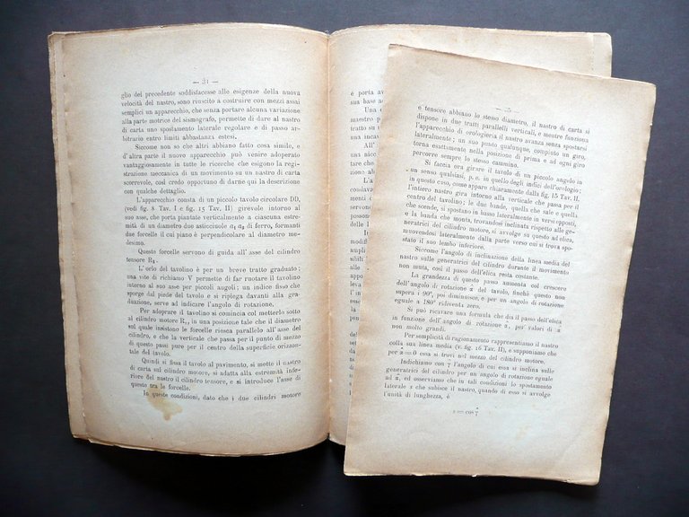 Microsismografi dell'Istituto di Fisica Universit‡ di Padova Giulio Pacher 1897