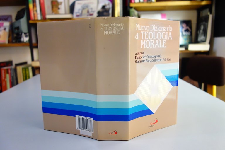 NUOVO DIZIONARIO DI TEOLOGIA MORALE COMPAGNONI PIANA PRIVITERRA SAN PAOLO …