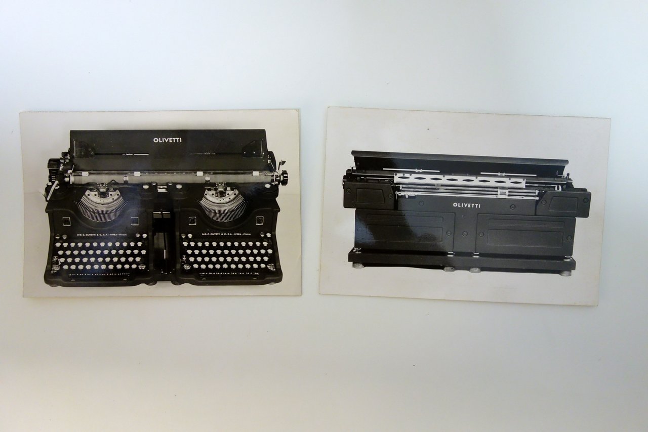 Olivetti Macchina da Scrivere Modello M40 Due Fotografie Anni '40 …