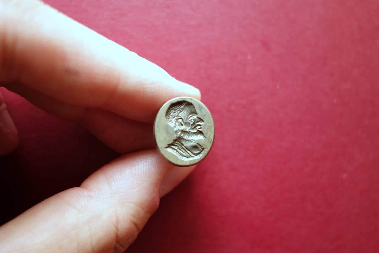 Piccolo Sigillo in Metallo per Ceralacca Figura Maschile Ottocento Originale