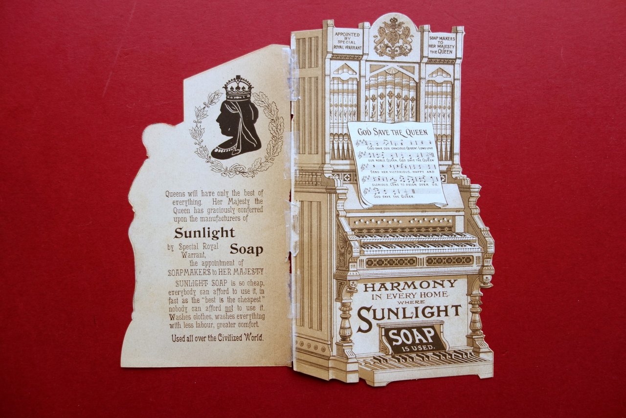 Pubblicit‡ Sunlight Soap God Save The Queen Cartoncino Sagomato Organo …