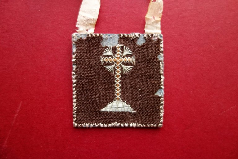 Scapolare in Stoffa Ricamato Madonna Croce Prima Met‡ dell'Ottocento