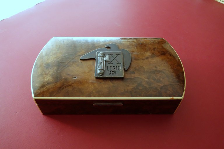 Scatola in Legno Impiallacciato Radica X Legio Bologna Fregio 1937 … | Immagine Gallery 3