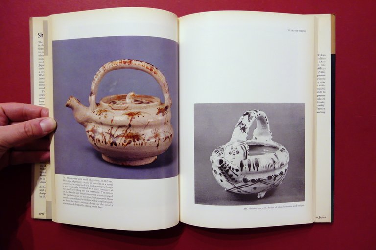 Shino and Oribe Ceramics Ryoichi Fujioka Kodansha and Shibundo 1977