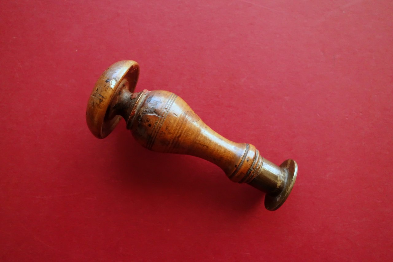 Sigillo per Ceralacca in Metallo Monogramma Manico in Legno '800 … | Immagine principale