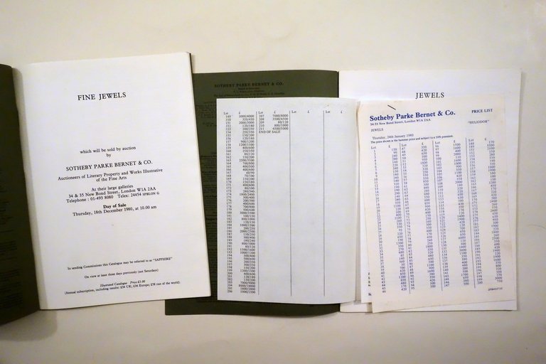 Sotheby 2 Cataloghi d'Asta Jewels Fine Jewels London 1980 Gioielli | Immagine Gallery 2
