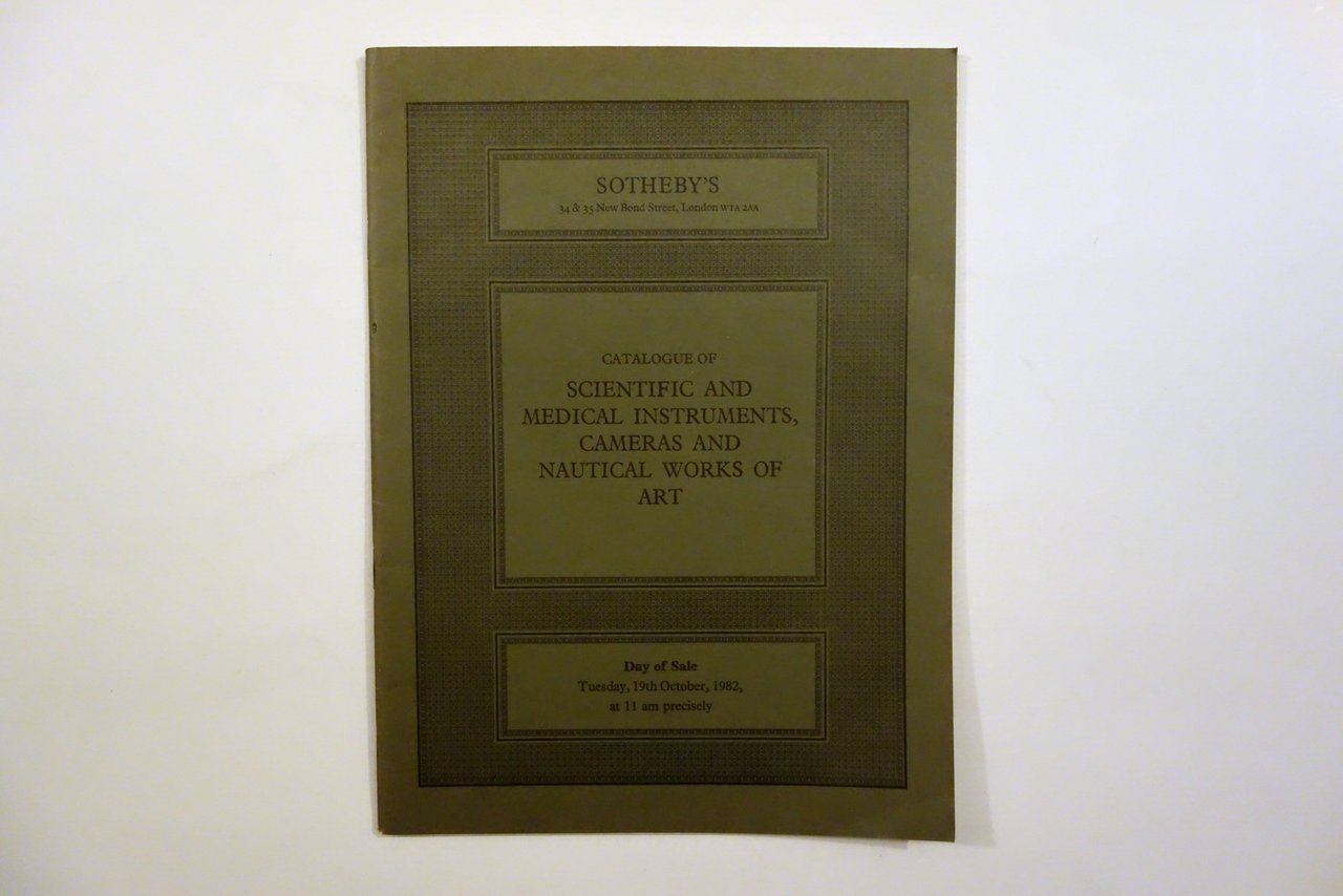 Sotheby Catalogo d'Asta Scientific and Medical Instruments Cameras London 1982 | Immagine principale