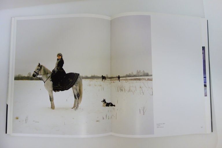 STORIA MEMORIA IDENTITA' FOTOGRAFIA CONTEMPORANEA DELL'EST EUROPA SKIRA 2009