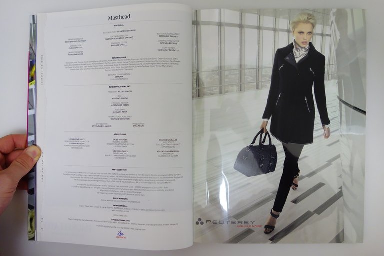 TAR MAGAZINE AUTUNNO FALL 2010 MODA DESIGN ARTE BELLA GRAFICA … | Immagine Gallery 3