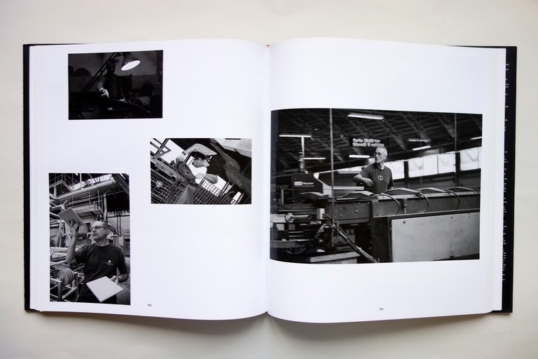 Terre a Fuoco Viaggio nell'Industria Ceramica Fontana Kenna Scianna Skira …