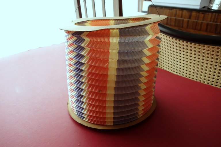 Tre Luminarie Antiche da Fiera in Carta a Soffietto con … | Immagine Gallery 5