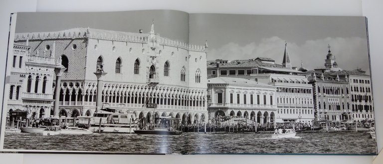 VENEZIA GIANFRANCO LEVONI FOTOGRAFIE ARTESTAMPA 2017 ED. NUMERATA CON AUTOGRAFO | Immagine Gallery 3