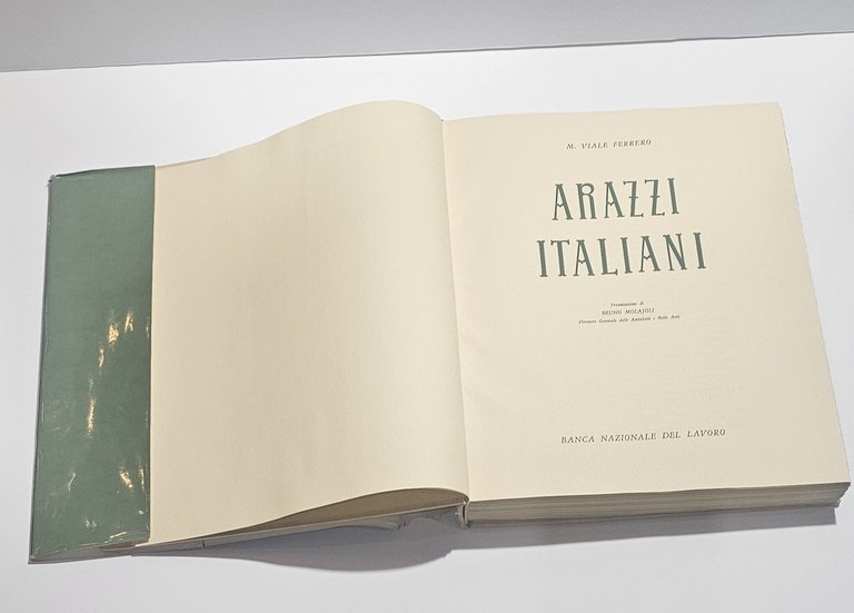 Arazzi italiani M Viale Ferrero libro arte tessile Banca Nazionale … | Immagine Gallery 4