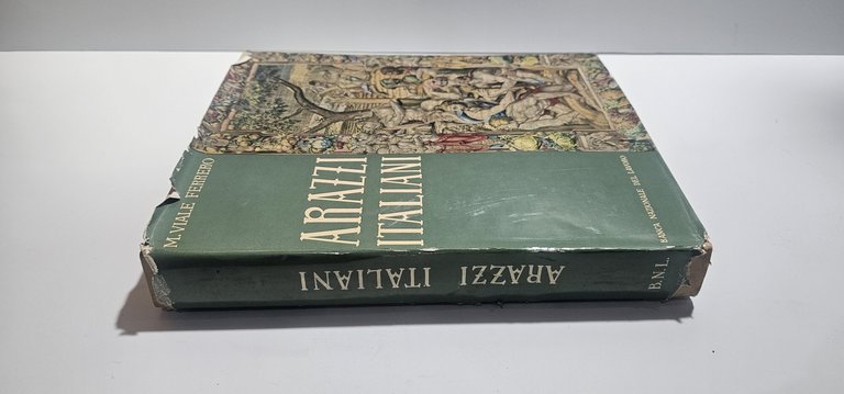 Arazzi italiani M Viale Ferrero libro arte tessile Banca Nazionale … | Immagine Gallery 7