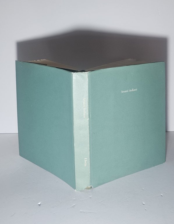 Arazzi italiani Viale Ferrero Electa libro arte tessile | Immagine Gallery 4