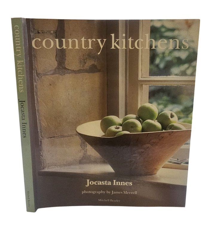 Country Kitchens di Jocasta Innes