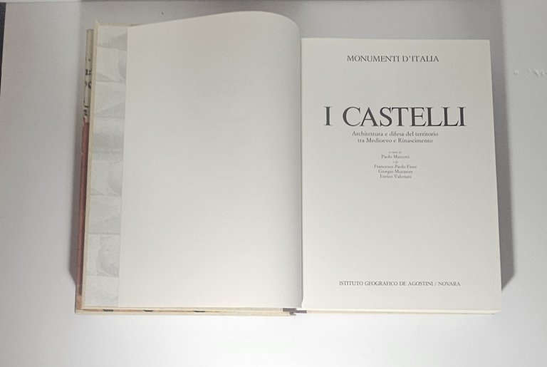 I Castelli Architettura Difesa Medioevo Rinascimento De Agostini | Immagine Gallery 3