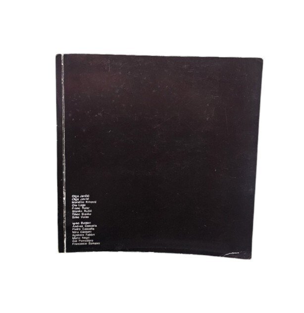 Sculture all'aperto. Catalogo della mostra in collaborazione con Belgrado