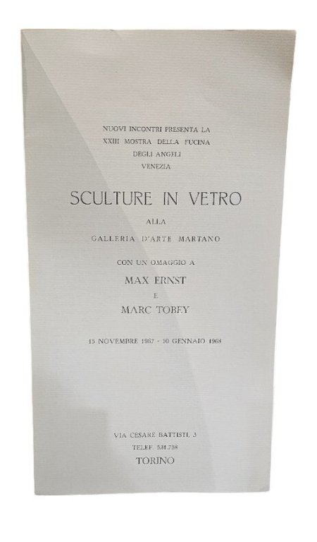Sculture in vetro alla Galleria d'Arte Martano con un omaggio …