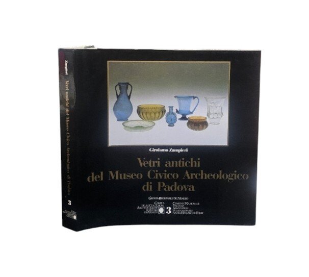 Vetri antichi del Museo civico archeologico di Padova