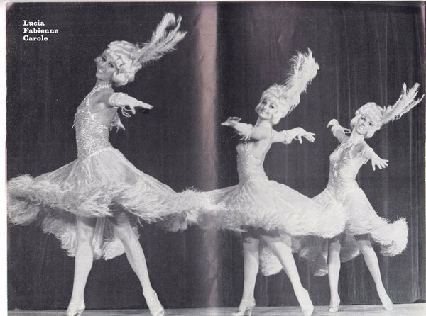 Programma Bal du Moulin Rouge Paris 1972 Doris Haug