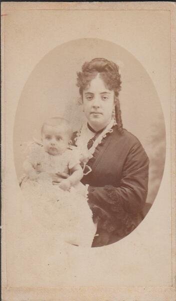 Foto photo cdv gentildonna e bambino in ovale by Paolo …