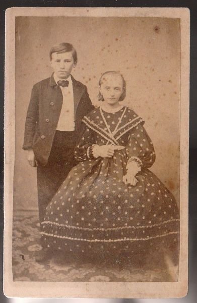 Foto photo cabinet card Maria e Gabriella Pellagri by L …